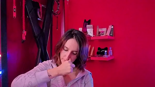 Ambar Roux  online show from 01/15/26, 04:22