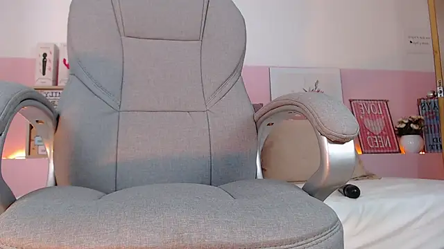 violeta leon online show from 02/06/25, 09:11