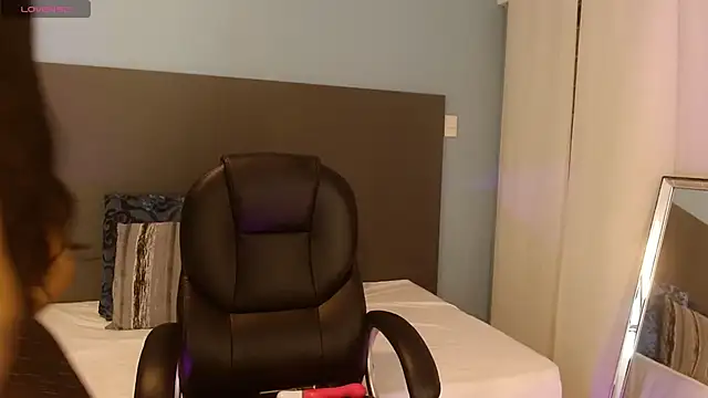 violeta leon online show from 09/24/25, 03:21