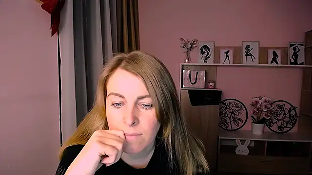 Hot Milady online show from 01/17/25, 08:02