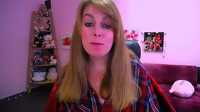 Hot Milady online show from 02/13/26, 08:43