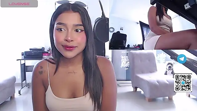 Mariangel 11 online show from 04/17/26, 02:20