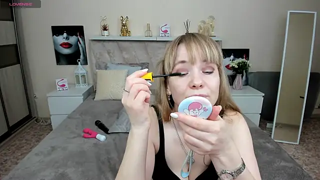KattyPeachX online show from 03/21/25, 01:13