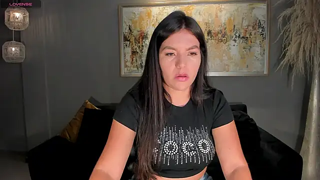 ValeriaRoldanX online show from 05/04/26, 12:01