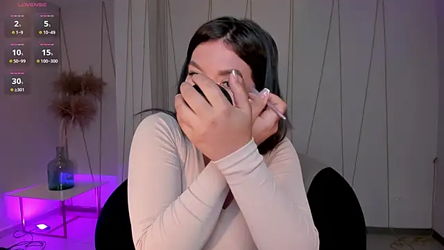 ValeriaRoldanX online show from 05/26/26, 11:50