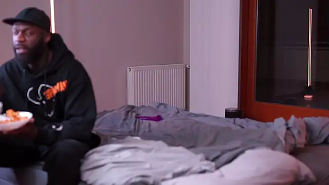 MacTroy online show from 01/15/25, 11:08