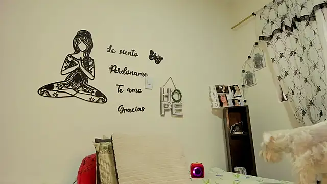 barbaara   online show from 10/16/25, 03:13