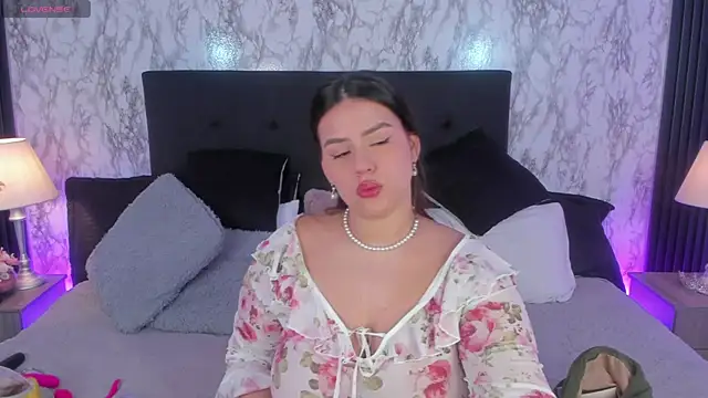 Miamontoya online show from 05/20/26, 01:06