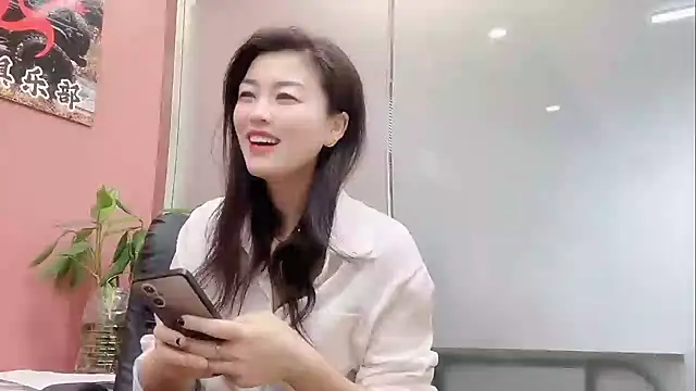 QianF-666 online show from 11/07/25, 04:23