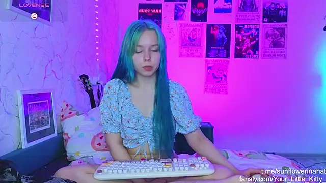 812sunflowerinahat online show from 01/29/25, 06:28