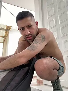 Snapshot of JuanZapata33 chatting on 12/07/24, 08:38 JuanZapata33 online show from 12/07/24, 08:38