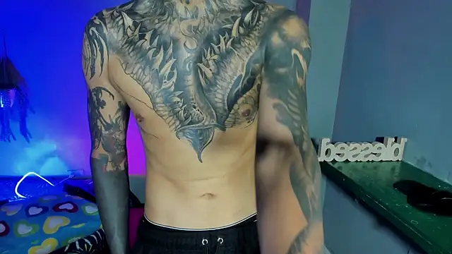 Travistanner 28 online show from 09/19/25, 04:51