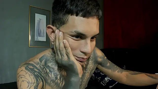 Travistanner 28 online show from 02/15/26, 04:36