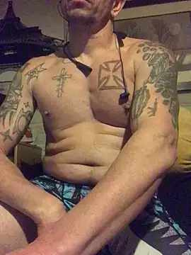 Snapshot of Gman143187 chatting on 01/28/25, 12:11 Gman143187 online show from 01/28/25, 12:11