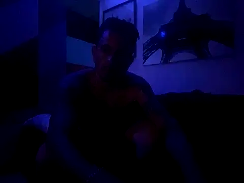 Snapshot of Gman143187 chatting on 09/27/25, 03:44 Gman143187 online show from 09/27/25, 03:44