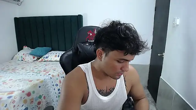 man dur07 online show from 09/23/25, 05:21