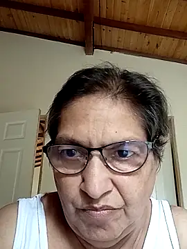 florecita69 online show from 03/20/25, 03:47