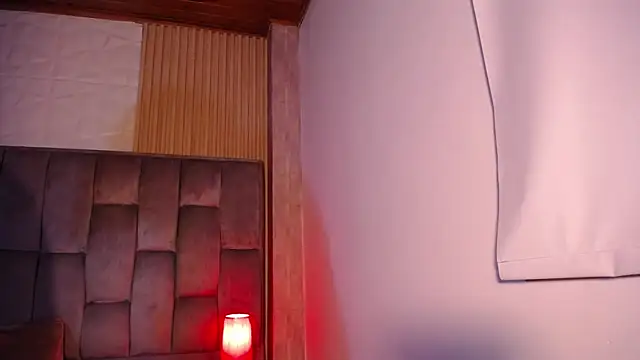 kittyhouse hs online show from 02/01/25, 03:08