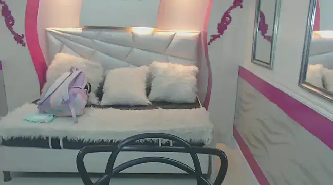 Mayaa ross online show from 12/19/24, 06:45