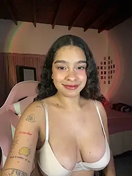 Snapshot of Arteatenea__ chatting on 04/02/26, 02:31 Arteatenea online show from 04/02/26, 02:31