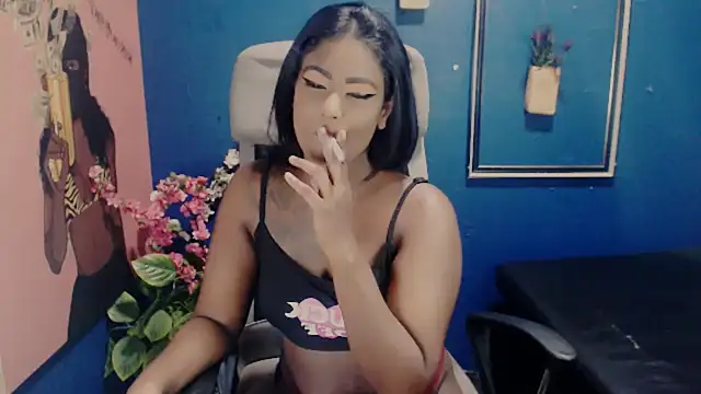 Littleindianmilf online show from 09/16/25, 10:16