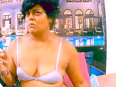 indianCherryPie online show from 01/31/25, 06:24