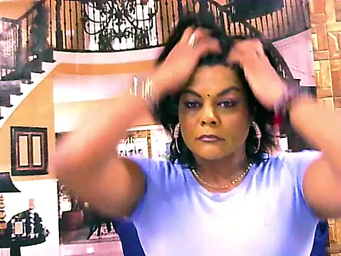 indianCherryPie online show from 09/24/25, 05:44