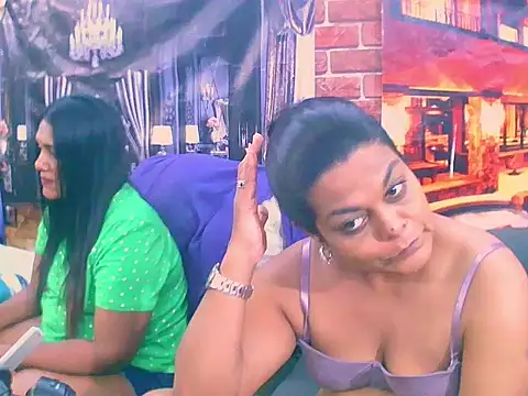 indianCherryPie online show from 10/28/25, 06:43