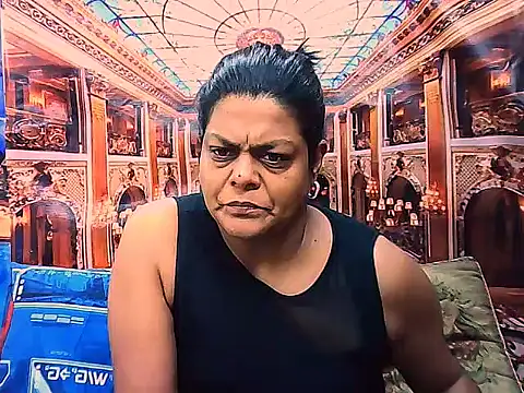 indianCherryPie online show from 11/08/25, 05:29