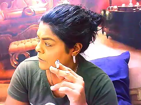 indianCherryPie online show from 05/25/26, 05:24