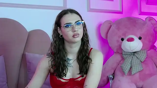 Abby  White online show from 11/28/25, 05:26