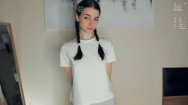 MaryJacksoon online show from 04/12/26, 07:46