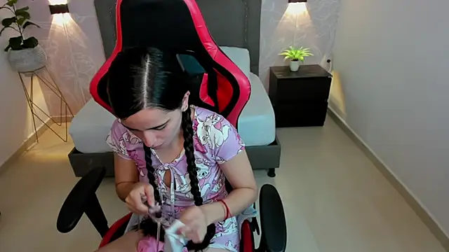 angelica dymond online show from 03/12/25, 12:15