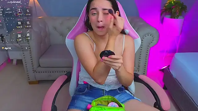 angelica dymond online show from 12/01/25, 12:32