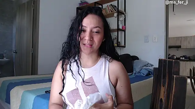 Snapshot of mariamulata chatting on 07/01/26, 04:18 mariamulata online show from 07/01/26, 04:18