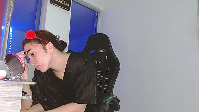 giuliana andrade online show from 04/15/26, 11:38