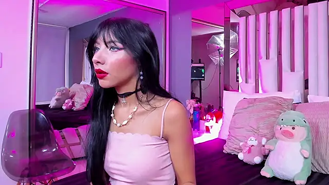 Kitty Eliffe online show from 03/05/25, 07:27