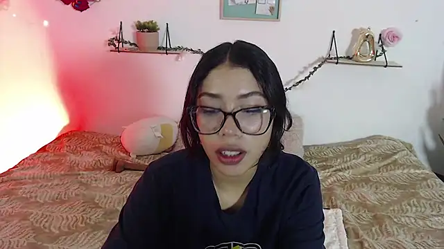 AmberJeong online show from 01/12/25, 01:00