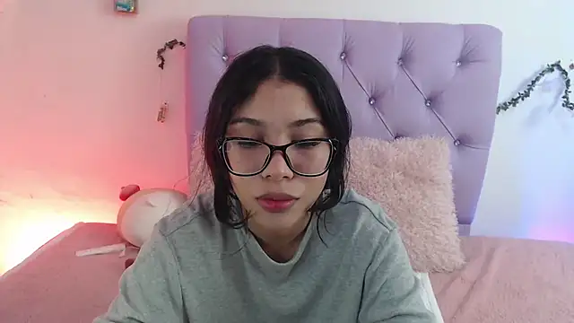 AmberJeong online show from 01/25/25, 12:06