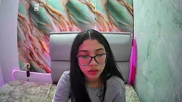 AmberJeong online show from 01/29/25, 09:50