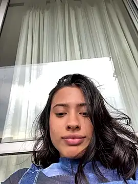 AlessaPears online show from 12/20/24, 08:55