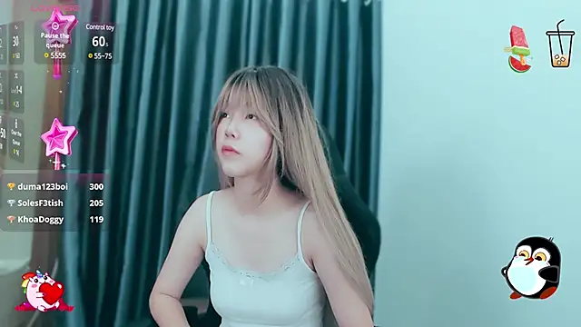 Snapshot of -Poison-Ivy- chatting on 12/31/24, 01:15 -Poison-Ivy- online show from 12/31/24, 01:15