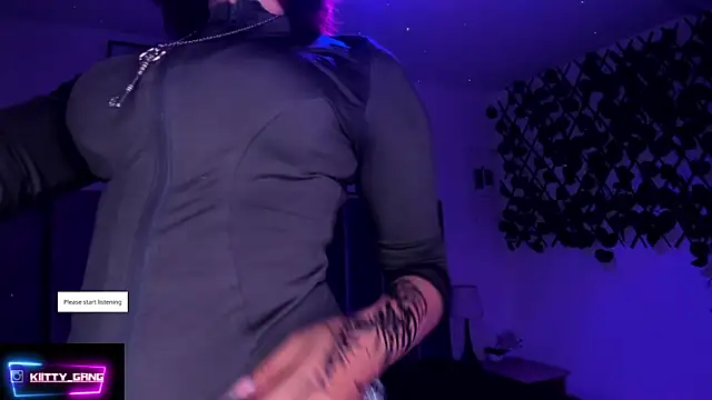 Kitty Gang online show from 12/20/25, 01:02