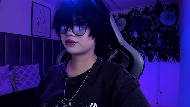 Kitty Gang online show from 03/25/26, 01:44