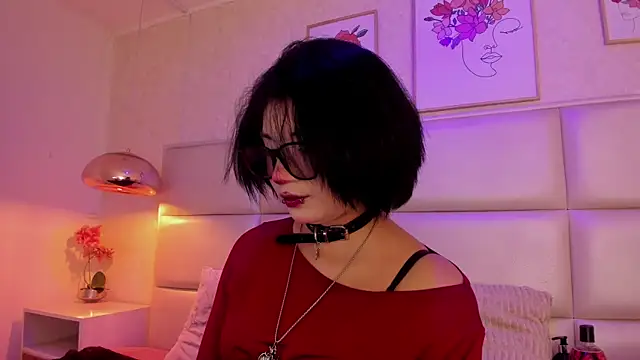 Kitty Gang online show from 07/18/26, 12:26