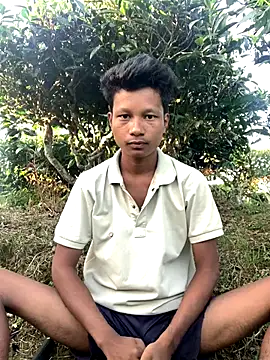 Snapshot of ShroveRising chatting on 10/13/25, 10:26 ShroveRising online show from 10/13/25, 10:26