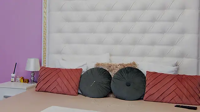 Snapshot of Lenna_Paul chatting on 03/13/25, 04:49 Lenna Paul online show from 03/13/25, 04:49