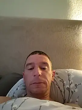 CoupleFun80x online show from 06/21/26, 07:22