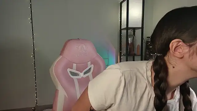 purrrrrrrrr online show from 12/05/24, 01:17