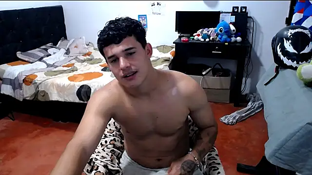 freddy romas online show from 06/14/26, 05:04